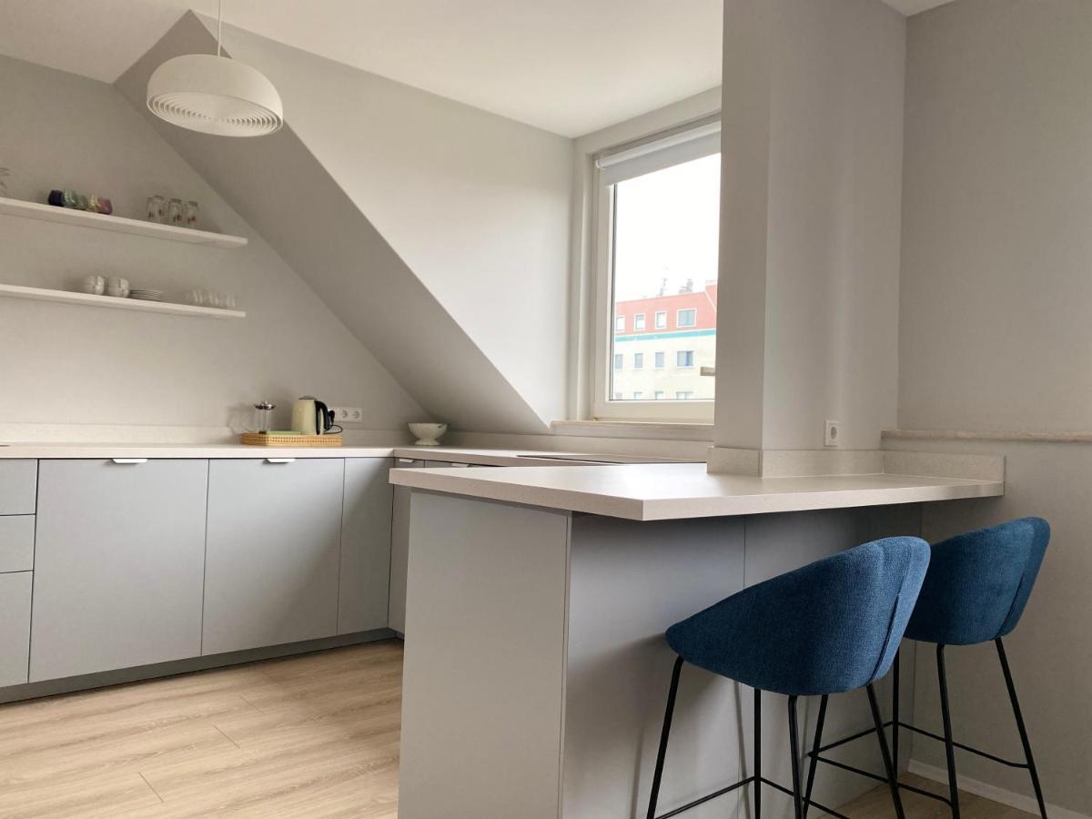 Zentrale Ferienwohnung Fuer Bis Zu 4 Personen Bremerhaven Esterno foto
