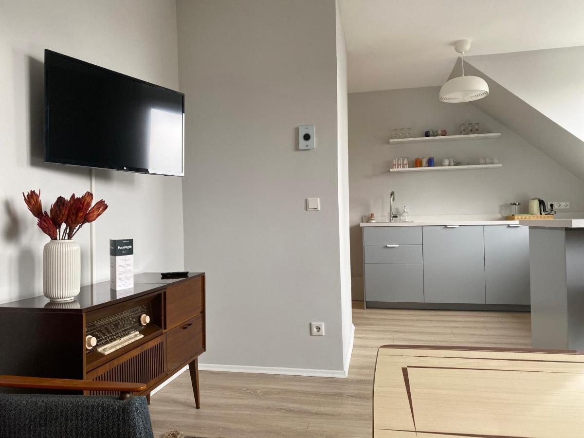 Zentrale Ferienwohnung Fuer Bis Zu 4 Personen Bremerhaven Esterno foto